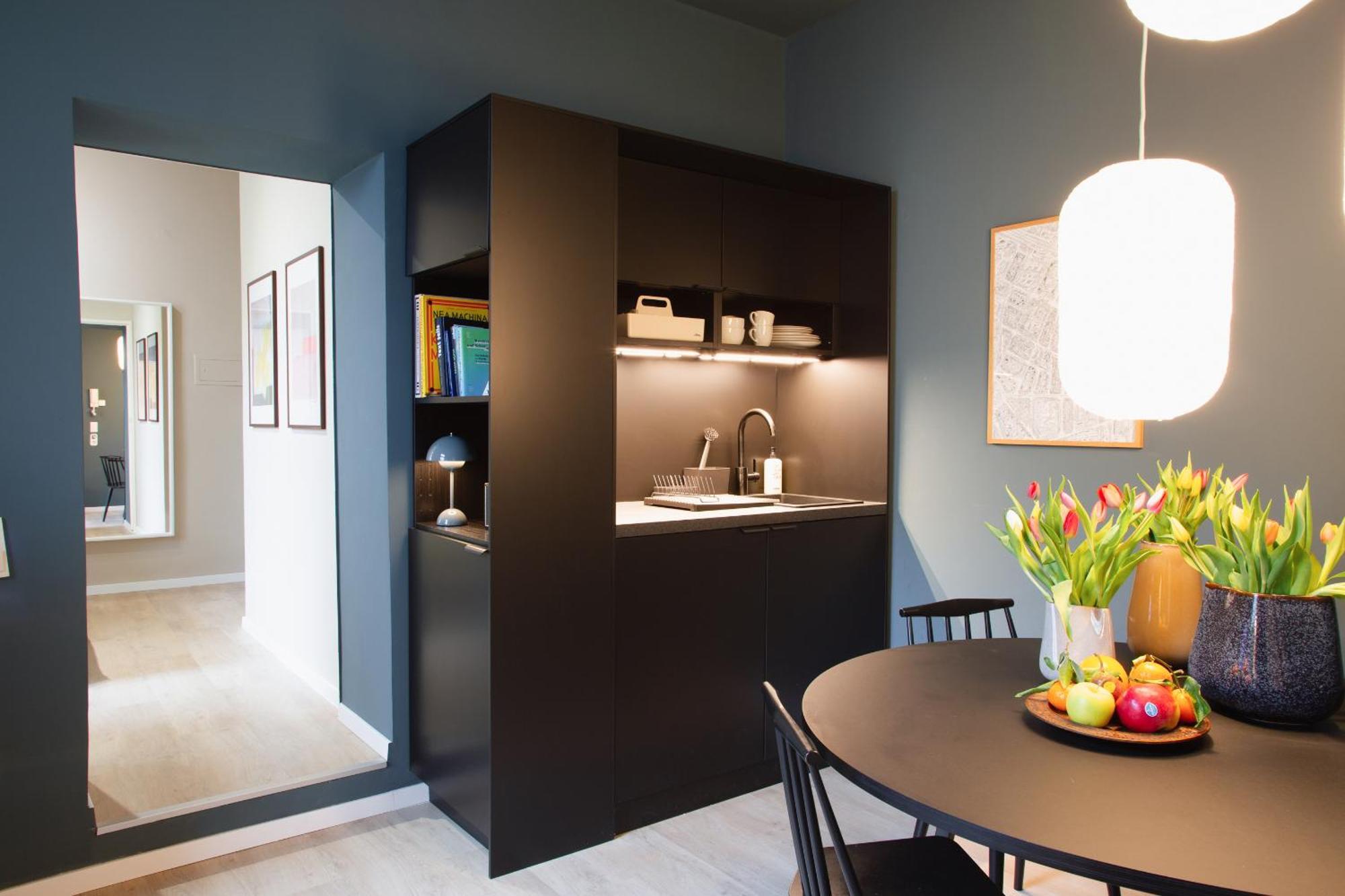 Apartment Urbane Oase In Hinterhofresidenz Düsseldorf