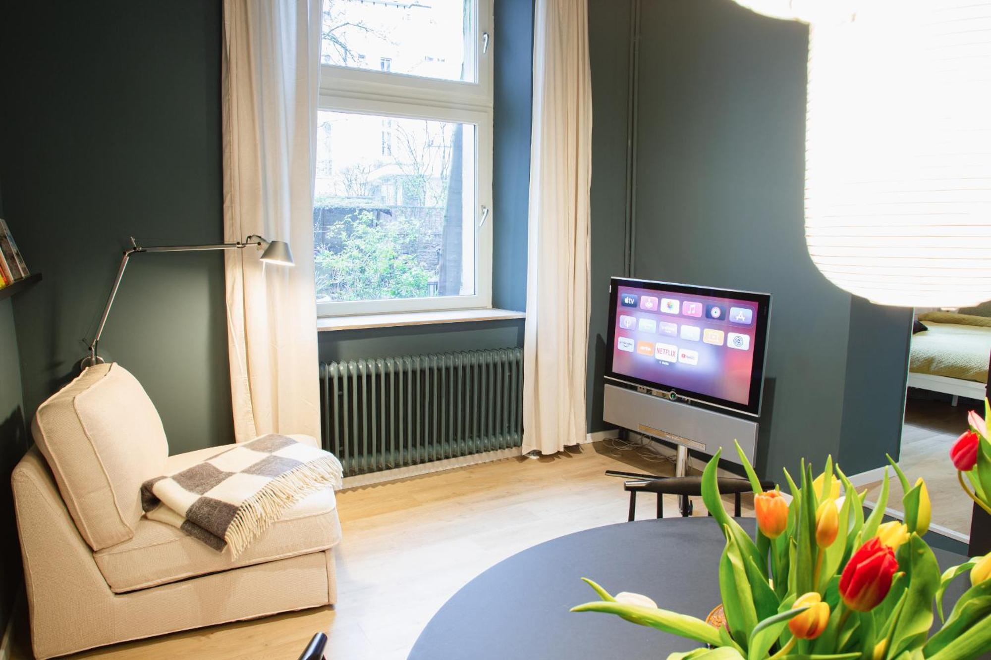 Apartment Urbane Oase In Hinterhofresidenz Düsseldorf